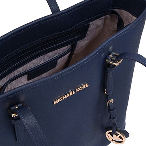 Michael kors saffiano leather + FREE SHIPPING 